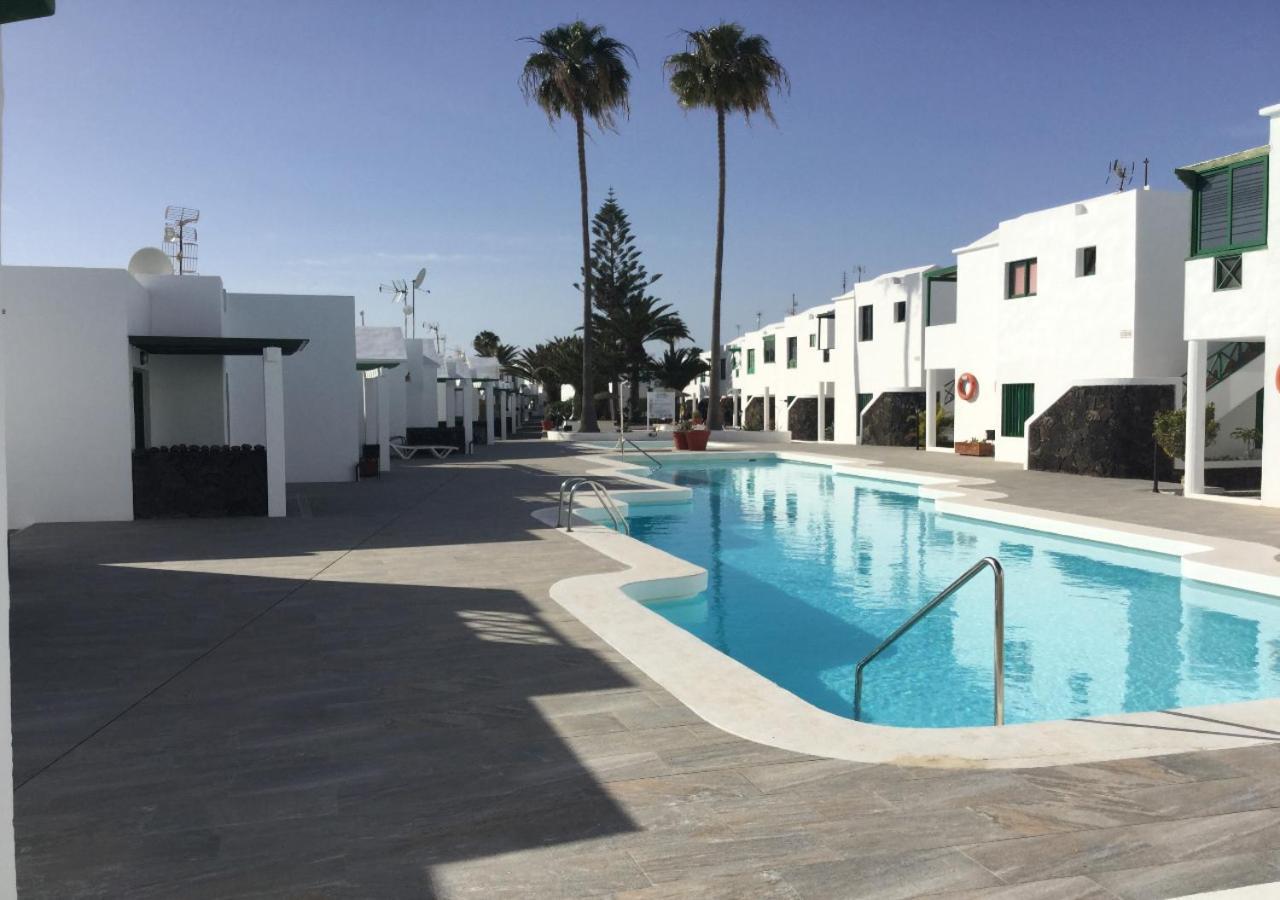 Relax & Pool Next To The Beach Apt Puerto del Carmen  Esterno foto